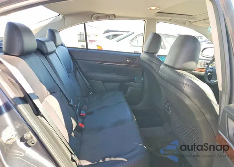 2014 Subaru Legacy 2.5I Limited z USA, uszkodzony, nr VIN 4S3BMBL63E3008513